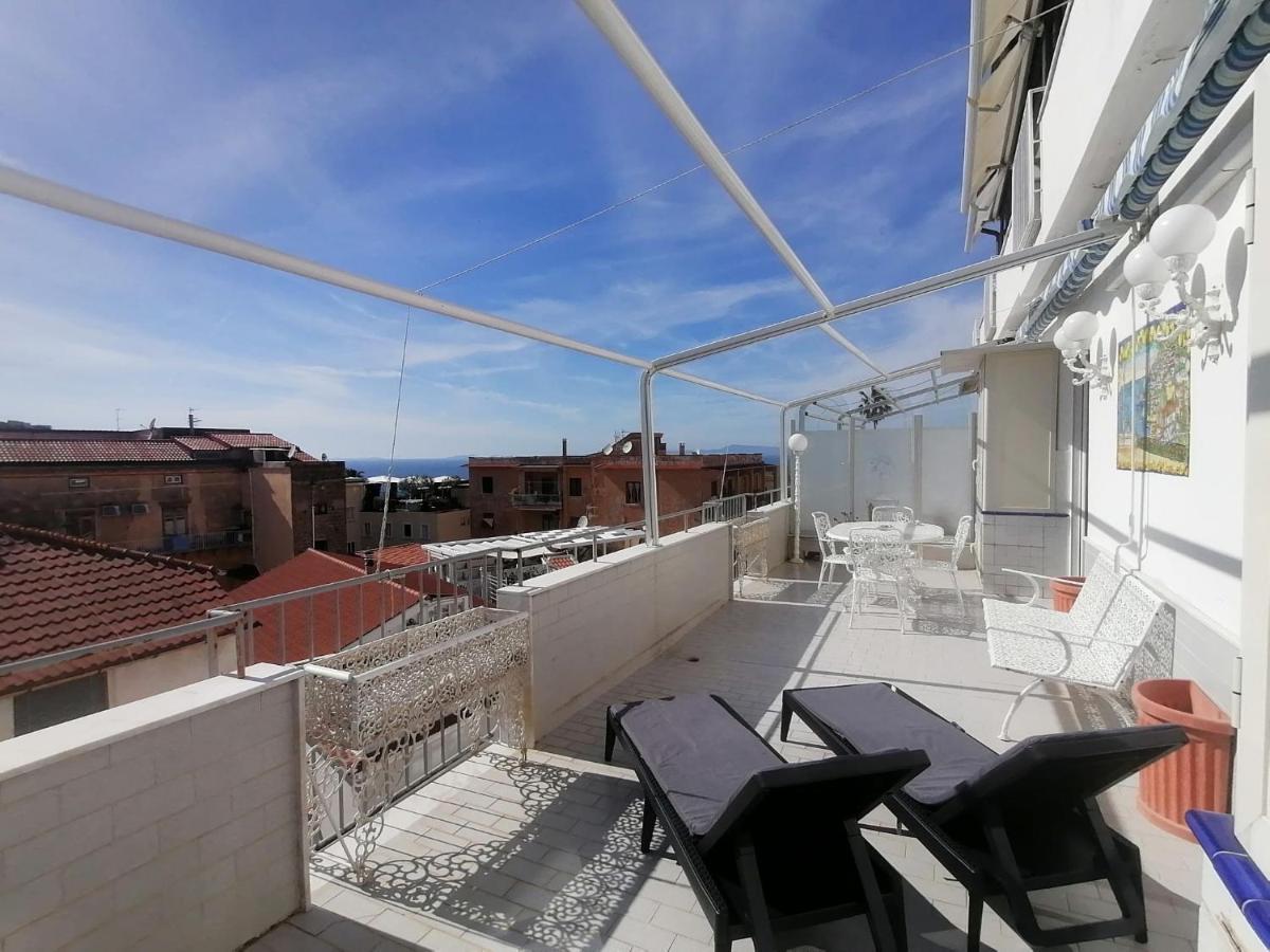 La Casa Di Rosa Apartment Sorrento Exterior foto